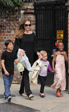 Angelina Jolie, Pax, Zahara, Vivienne Angelina Jolie, Pax, Zahara, Vivienne